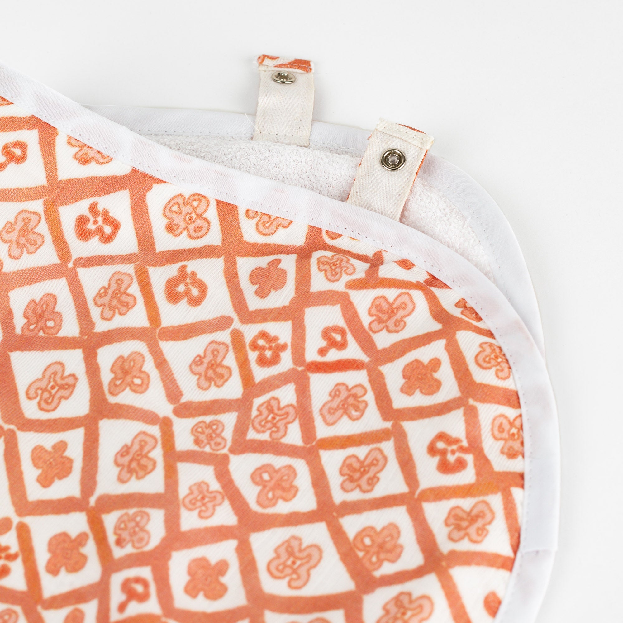 Picasso Trellis Bib in Peach