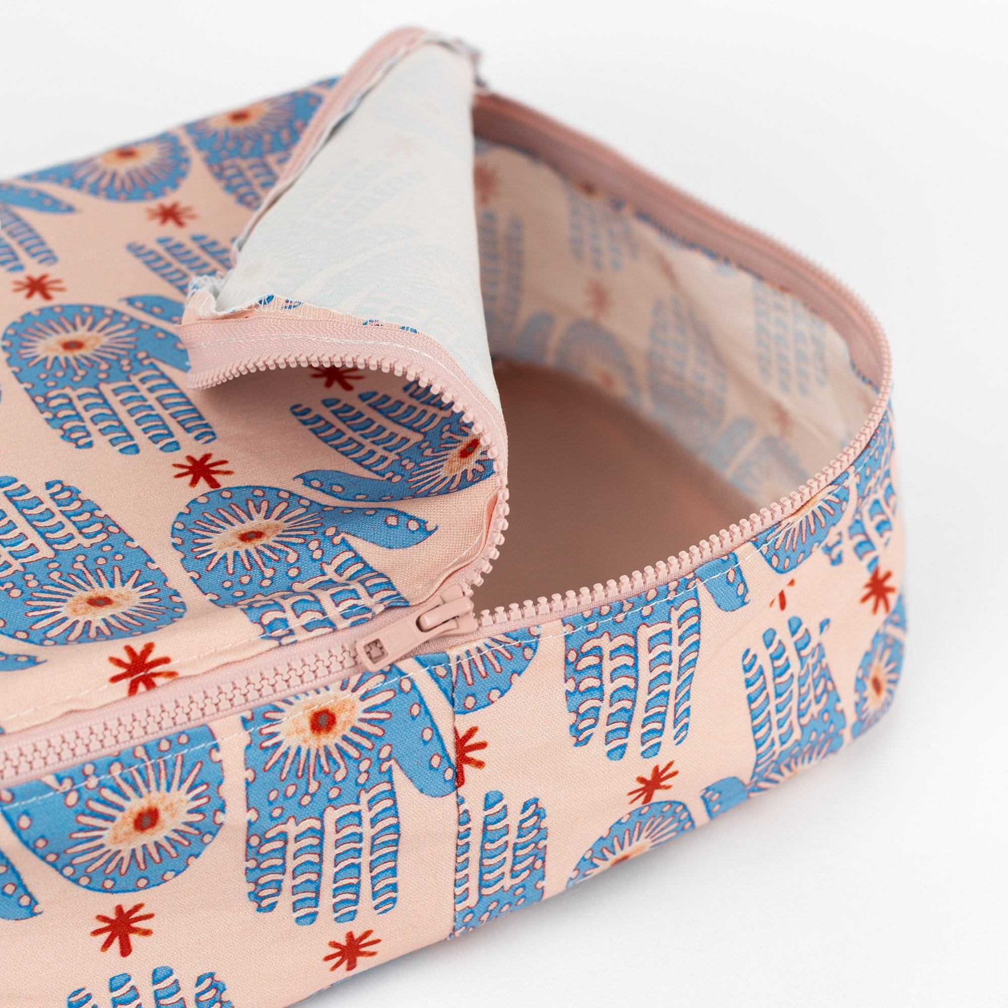 Hamsa Packing Cube in Pink & Periwinkle
