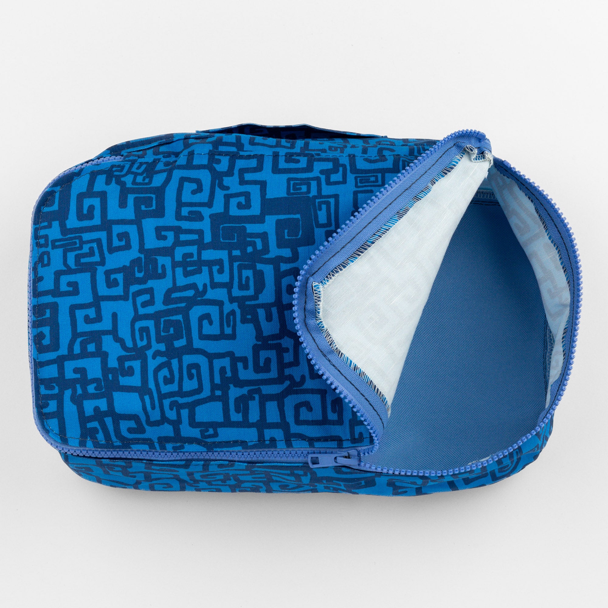 Grecian Grid Packing Cube in Midnight